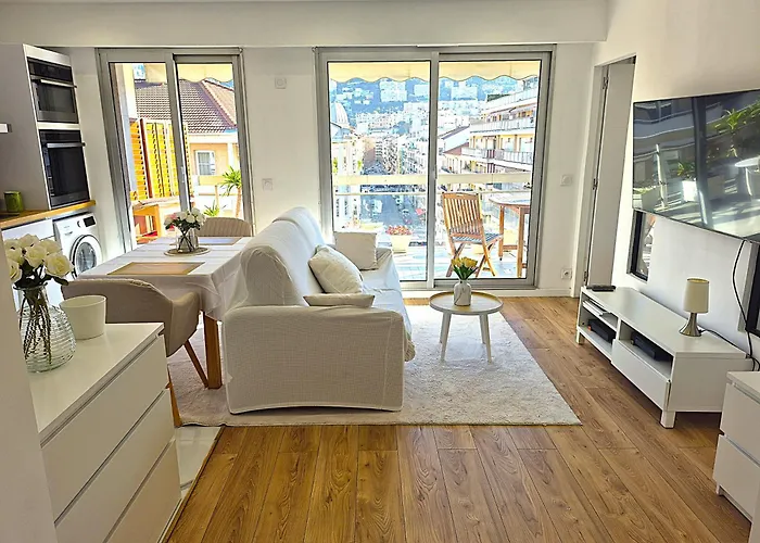 Superbe Appartement Luxueux Spacieux 50 M2 Port Nice