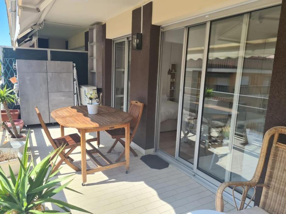 Superbe Luxueux Spacieux 50 M2 Port Nizza