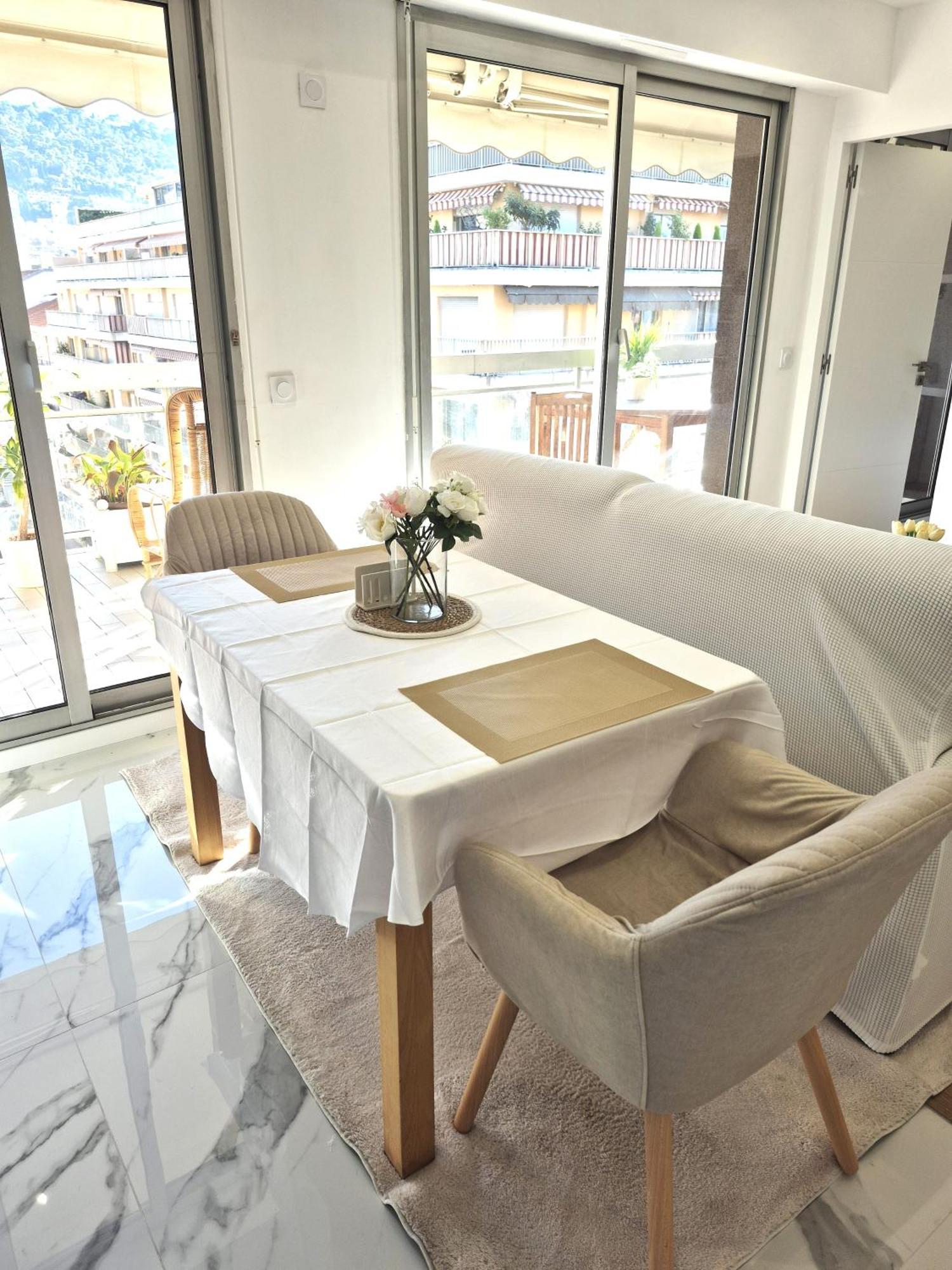 Superbe Luxueux Spacieux 50 M2 Port * Nizza